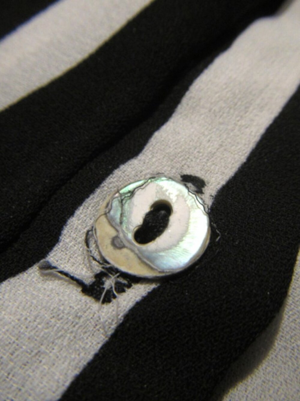 Sans Souci Black White Striped Long Sleeve Button Blouse Shirt MEDIUM - Picture 8 of 15